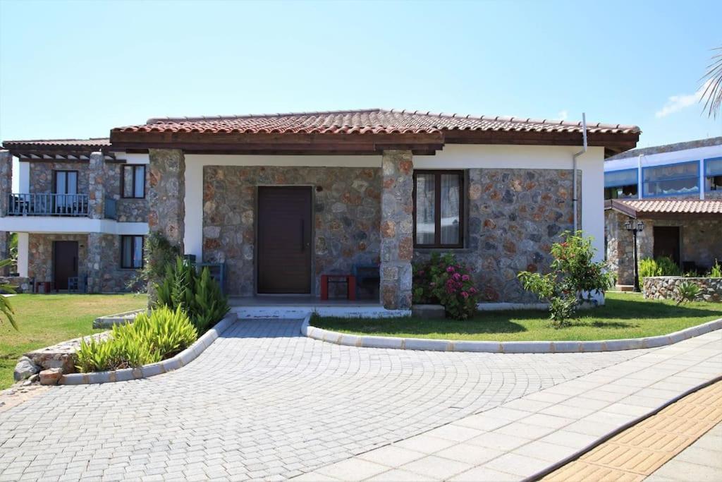Ardic Agaci Holiday Village Фамагуста Екстериор снимка